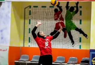 یک دونده در کانون توجه مادام لی