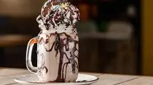 طرز تهیه میلک شیک موز و شکلات راحت و خنک برای تابستان