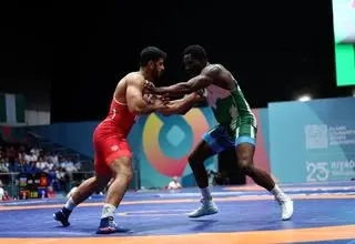 پیروزی ساروی مقابل کشتی‌گیر میزبان