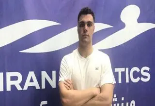 مدال طلا و رکوردشکنی امیر مطاعی در ماده ۱۰۰ متر قورباغه