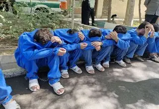 دستگیری ۱۴۵ سارق و مالخر در تهران / کشف ۴۰۵ موبایل سرقتی

