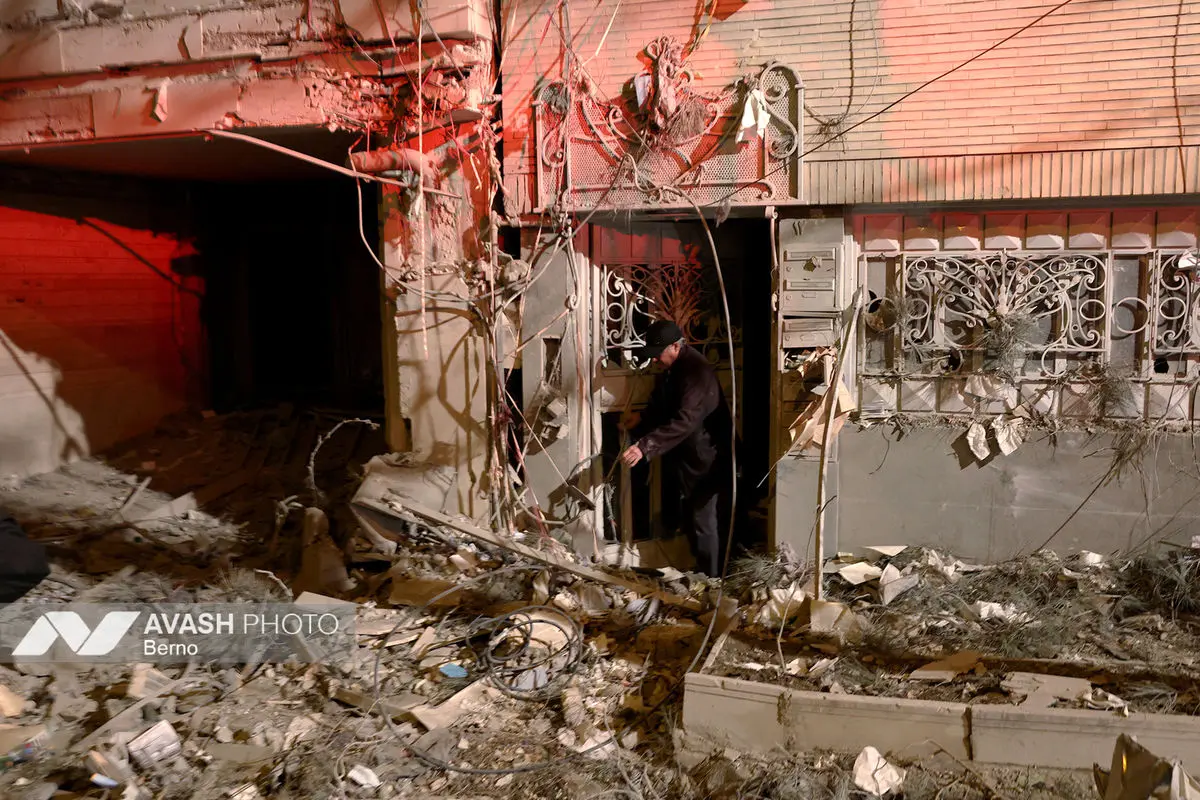 حملات شبانه آمریکایی - اسرائیلی به مناطق مسکونی تهران