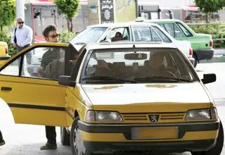  عدم نیاز رانندگان به تمدید کارت هوشمند بیمه‌پردازی تا پایان فروردین