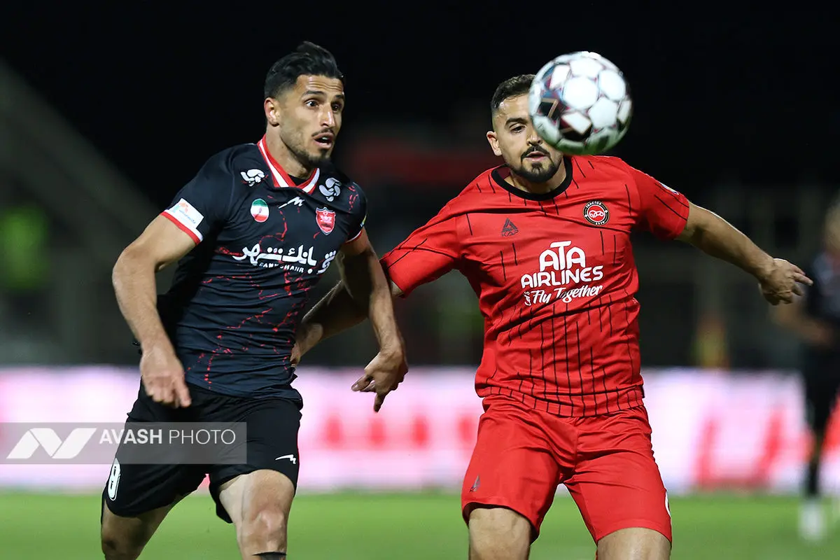 لیگ برتر فوتبال - تراکتور و پرسپولیس