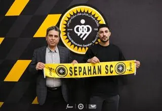 مهدی لیموچی قرارداد خود را با سپاهان تمدید کرد