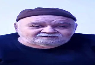 بغض و اشک اکبر عبدی: از خدا می‌خواهم به همه ما ایرانی‌ها کمک کند+ویدیو 