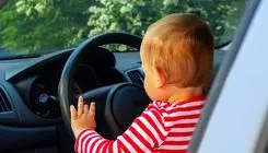 کار زشتی که زوج بلاگر مشهور با فرزندشان بخاطر پول کردند!