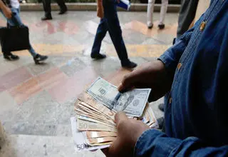 قلع و قمع دلالان ارز بالاشهر تهران