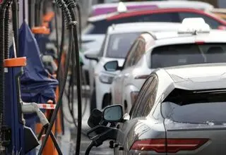 فروش خودروهای برقی از تسلا پیشی گرفت