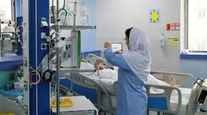 درآمد سالانه پرستار ایرانی کم‌تر از ۲ هزار دلار