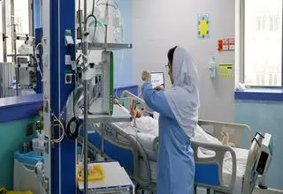 درآمد سالانه پرستار ایرانی کم‌تر از ۲ هزار دلار
