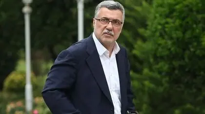ظفرقندی: داروهای مشمول بیمه دچار قیمت‌گذاری نجومی نیستند