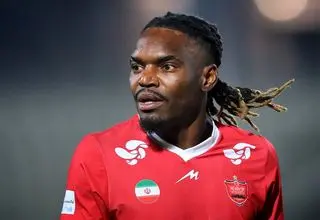 ستاره پرسپولیس شاگرد منصوریان می‌شود