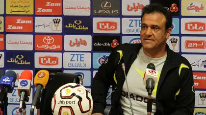 کرمانی‌مقدم: افت علیپور؟ یک گل او را از این شرایط خارج می کند/ایگور سرگیف خرید خوبی برای پرسپولیس است