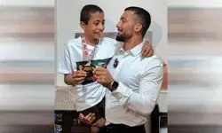 گرایی مدال طلای خود را به کودک بدسرپرست هدیه داد