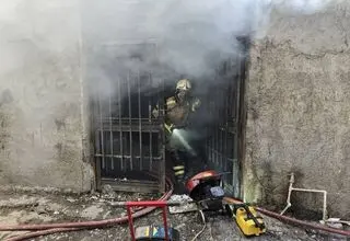 آتش سوزی وحشتناک در خیابان ولیعصر تهران