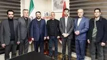 نشست مسئولان پرسپولیس با مدیرعامل بانک شهر