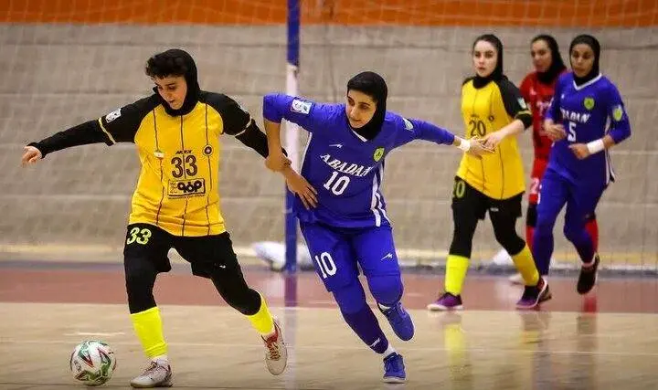 استقلال برنده جدال مدعیان قهرمانی