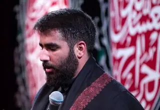 مداحی حسین طاهری در نماهنگ «میدان با تو»/ ببینید