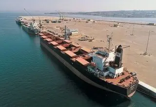 پهلوگیری نخستین کشتی کانتینری «مگاسایز» در چابهار؛ به زودی