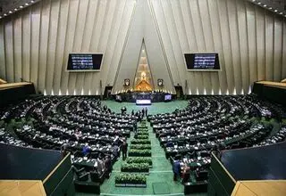 اجرای دقیق برنامه ۱۷ بندی دولت برای ساماندهی اقتصاد مورد تاکید است