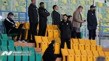 لیگ برتر با حضور تماشاگران برگزار می شود؟
