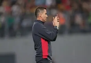 اوسمار ویرا رسمبه طور رسمی سرمربی پرسپولیس شد