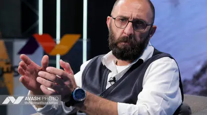 سانسور واقعیت بحران؛ فقط آگاهی مردم را مخدوش می‌کند/ زندگی مردم بعد از فجایع را در قاب‌هایم ثبت کردم