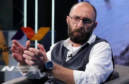 سانسور واقعیت بحران؛ فقط آگاهی مردم را مخدوش می‌کند/ زندگی مردم بعد از فجایع را در قاب‌هایم ثبت کردم