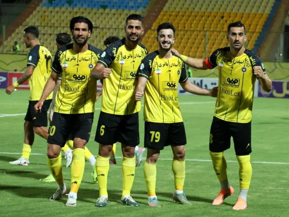 دوئل در نقشجهان؛ سپاهان به دنبال بازگشت به مسیر صعود