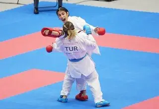 زکی‌زاده فینالیست شد