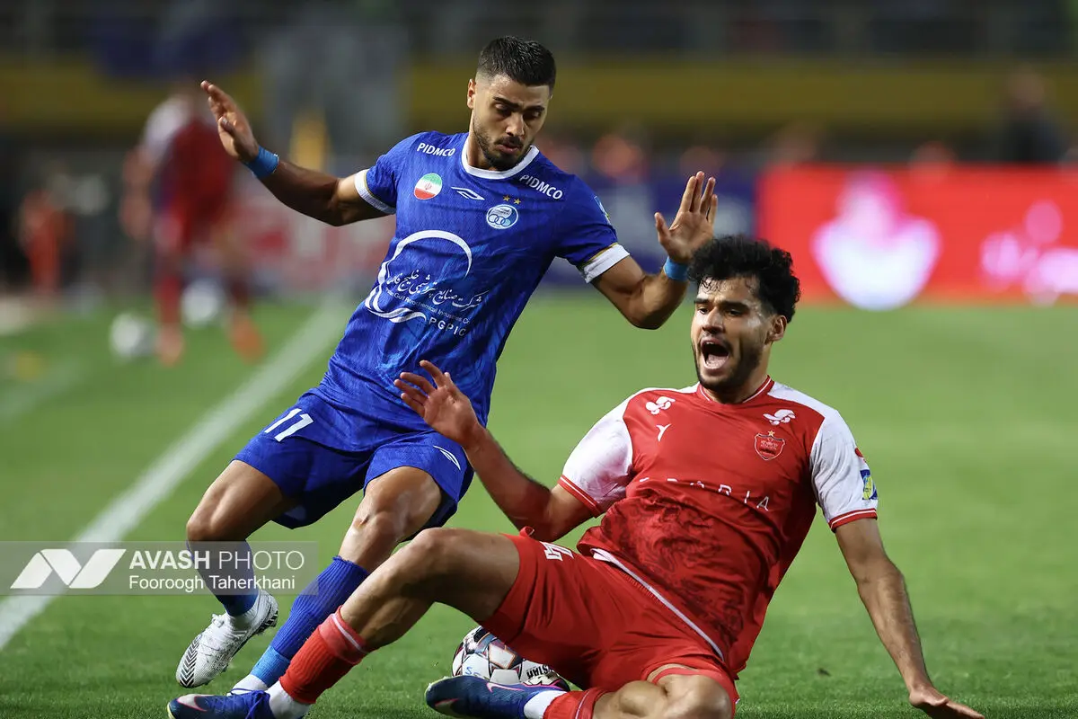 لیگ برتر فوتبال - پرسپولیس و استقلال (دربی ۱۰۷)