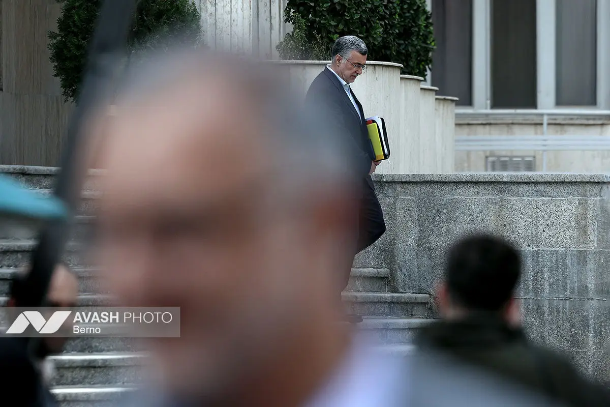 اعضای هیأت دولت در جمع خبرنگاران