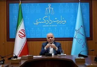 وزیر دادگستری: اختلافات دولت و قوه قضائیه به‌جای رسانه‌ای شدن، در کارگروه مشترک حل می‌شوند