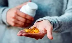 با این ۲ مکمل مفید، بدون اضافه‌وزن یائسه شوید!