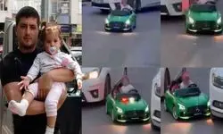تصادف یک خودرو با خودروی برقی کودک یک‌ساله                                                                                             
