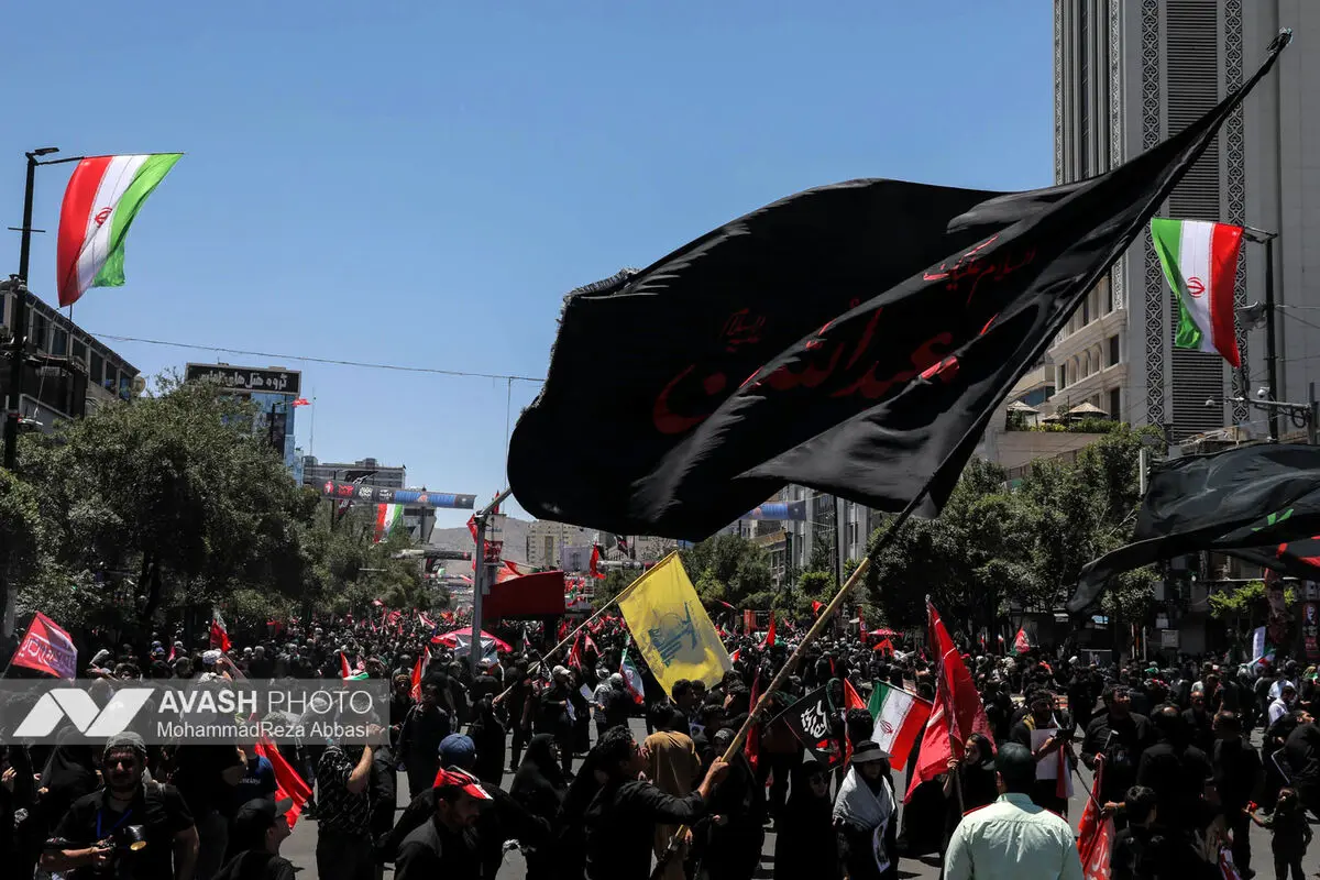 مراسم تشییع پیکر مطهر رهبر شهید انقلاب - مشهد