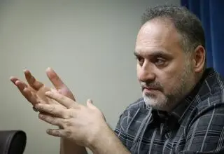 علا خطاب به عراقچی:کمان غیرت آرش در انتظار شماست