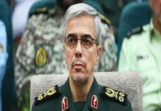 سرلشکر باقری: ناو پهپادبر می تواند به آب‌های سراسر جهان برود  