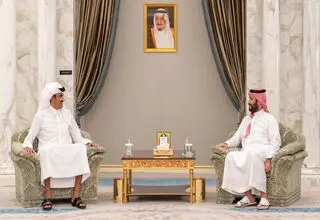 گفت‌وگوی تلفنی امیر قطر و ولیعهد عربستان درباره آخرین تحولات منطقه