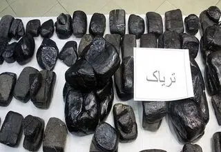 توقیف کامیون میوه با ۹۵ کیلوگرم تریاک در تهران