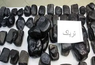 توقیف کامیون میوه با ۹۵ کیلوگرم تریاک در تهران