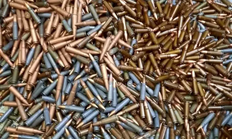 کشف ۳۰۰۰ فشنگ جنگی در خرمشهر