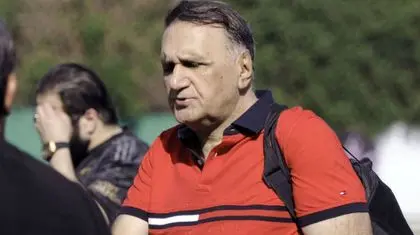 سلطانی: خسرو حیدری باید در صحبت هایش مراعات کند/ هجمه علیه پرسپولیس کمکی به حل مشکلات استقلال نمی کند