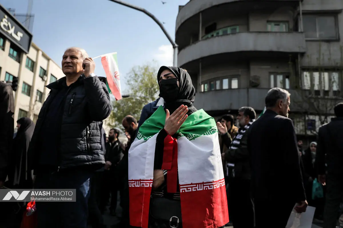 مراسم تشییع «علی لاریجانی»، «غلامرضا سلیمانی» و قهرمانان «ناو دنا»