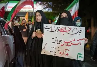  مخالفان همیشگی مذاکره از قطعنامه ۵۹۸ تا شورش علیه تفاهم تازه وارد می‌شوند/ بازگشت لرزان‌های سیاست به خیابان