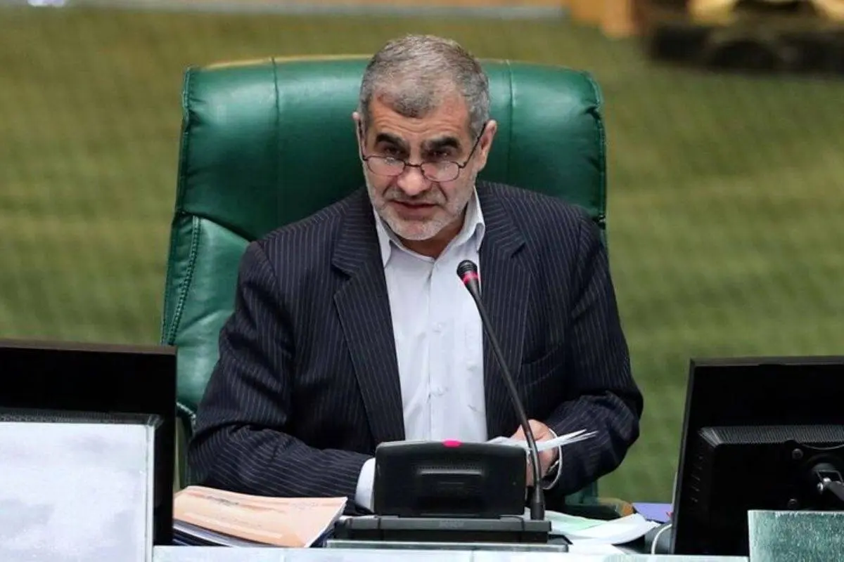 نیکزاد: آمریکا قبل از پیروزی انقلاب میخواست ایران هستهای شود
