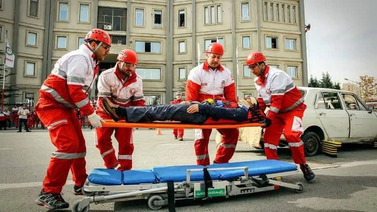 اعزام ۲ تیم واکنش سریع هلال احمر خراسان رضوی به تهران