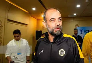 سرمربی سپاهان: جام‌ حذفی جای اشتباه نیست / برای عبور از خیبر باید باهوش و متمرکز باشیم