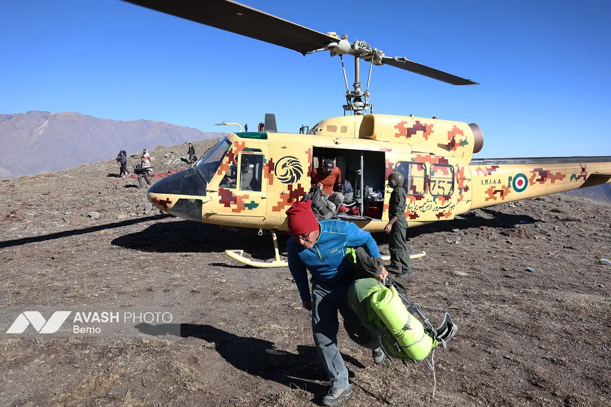 عملیات مهار آتش‌سوزی مناطق کوهستانی روستاهای دلیر و الیت